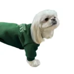 Polera Dogs Over Humans Verde Pino cochi